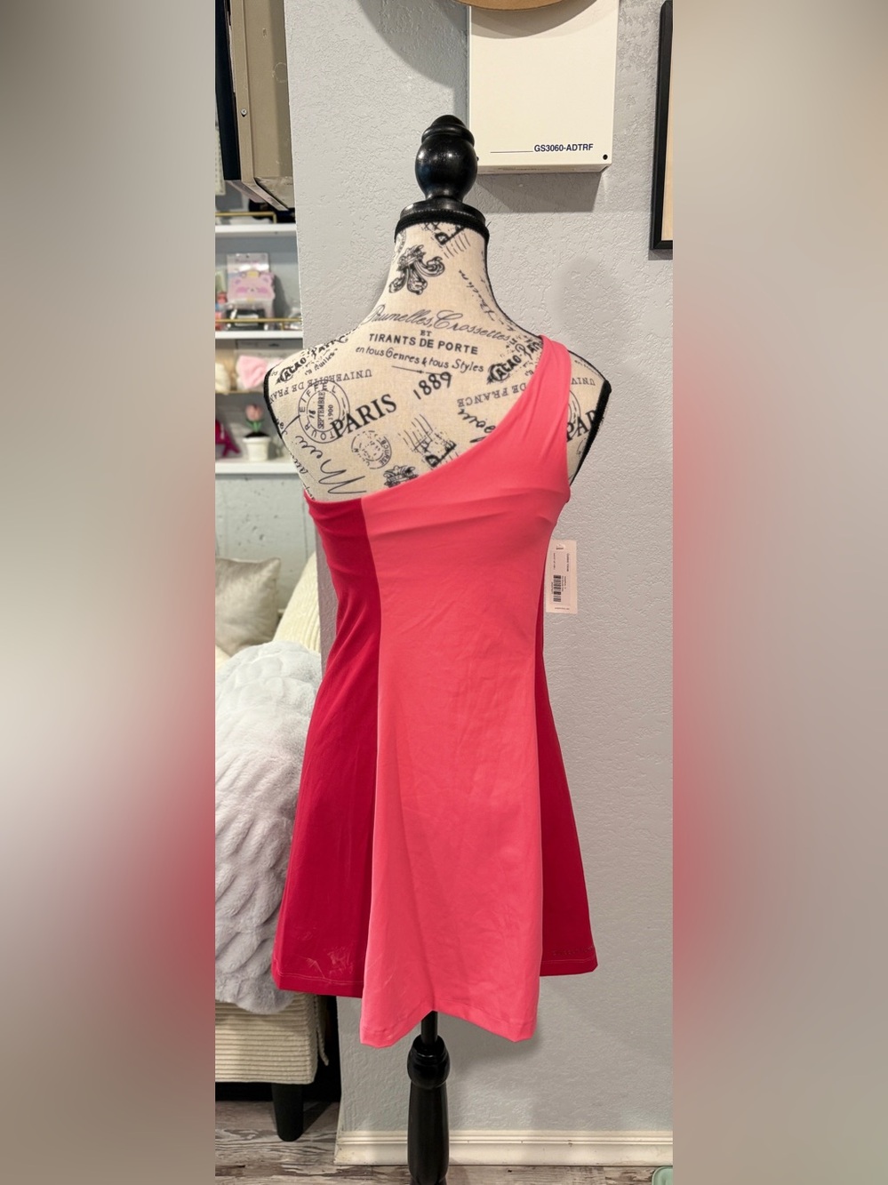 NWT Outdoor Voices One Shoulder Exercise Dress Pink Small Built-In Shelf Bra - Picture 7 of 11